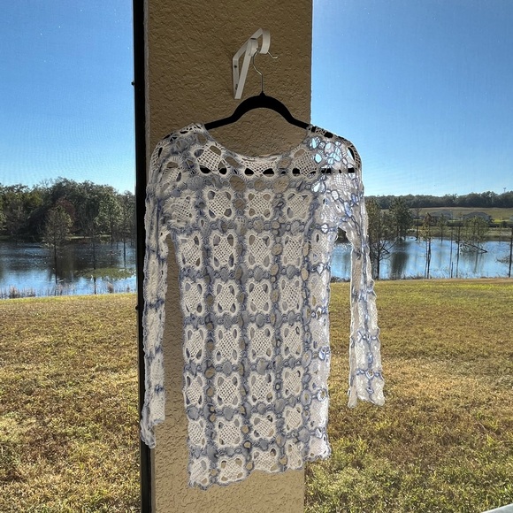 Crochet Top - Picture 3 of 3